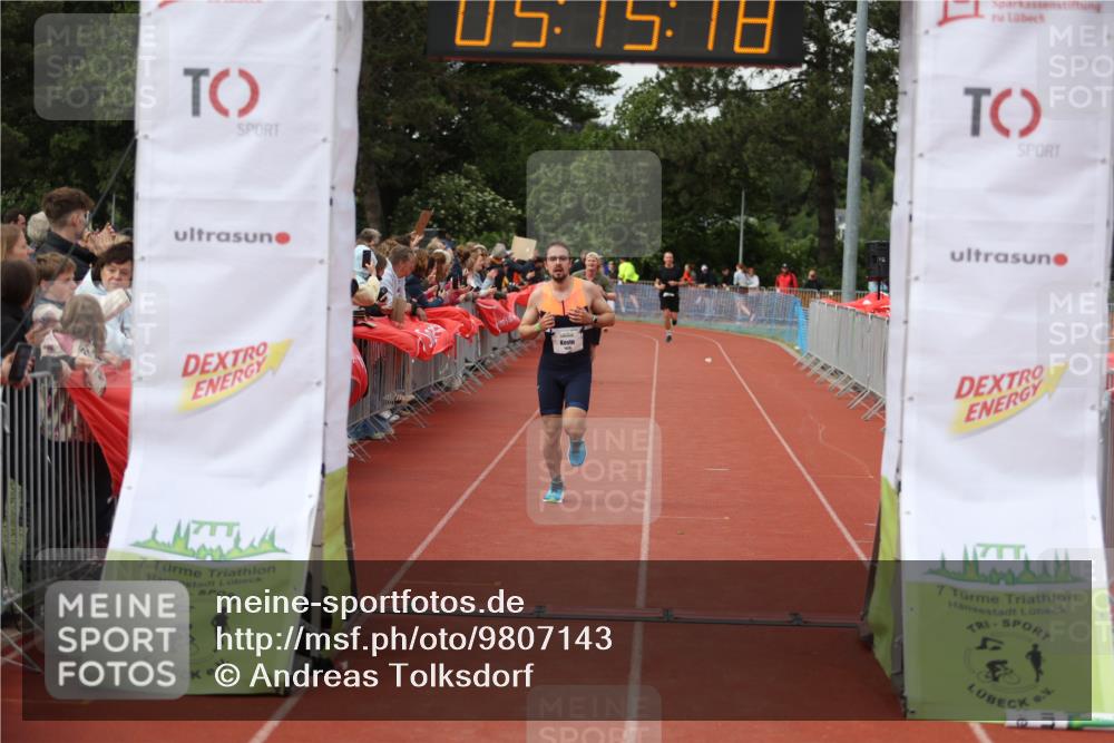 14.06.2026 - 7 Türme Triathlon Andreas Tolksdorf http://msf.ph/oto/9807143 14.06.2026 16:15:16 Ziel 1259, 1436 meine-sportfotos.de