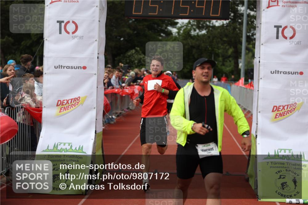 14.06.2026 - 7 Türme Triathlon Andreas Tolksdorf http://msf.ph/oto/9807172 14.06.2026 16:15:39 Ziel 1002, 1282, 1299, 1305, 1406, 1666 meine-sportfotos.de