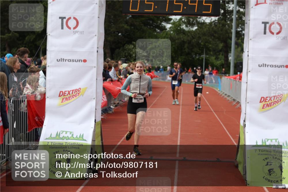 14.06.2026 - 7 Türme Triathlon Andreas Tolksdorf http://msf.ph/oto/9807181 14.06.2026 16:15:44 Ziel 652, 1282, 1305, 1354, 1380, 1406, 1666 meine-sportfotos.de
