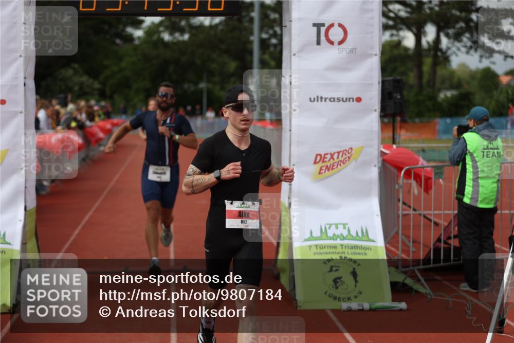 14.06.2026 - 7 Türme Triathlon Andreas Tolksdorf http://msf.ph/oto/9807184 14.06.2026 16:15:49 Ziel 652, 1305, 1354, 1380, 1666 meine-sportfotos.de