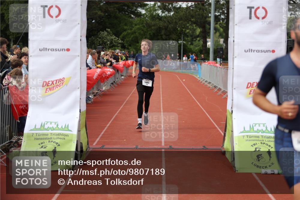 14.06.2026 - 7 Türme Triathlon Andreas Tolksdorf http://msf.ph/oto/9807189 14.06.2026 16:15:51 Ziel 652, 1354, 1380, 1666 meine-sportfotos.de