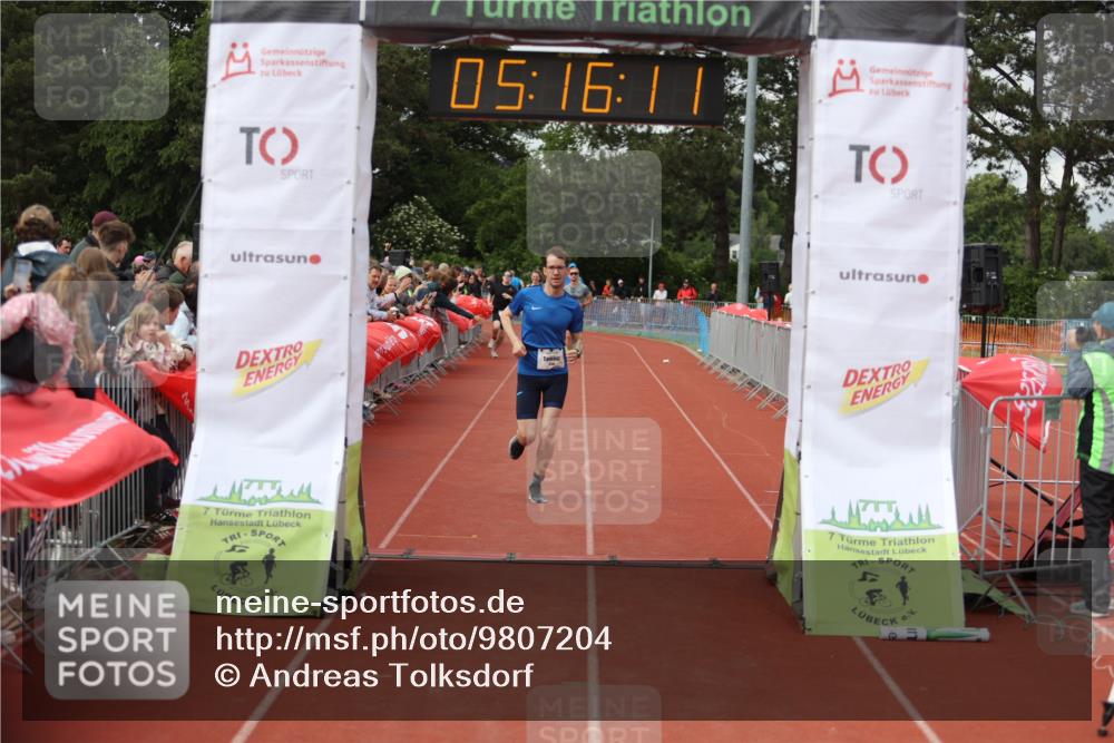 14.06.2026 - 7 Türme Triathlon Andreas Tolksdorf http://msf.ph/oto/9807204 14.06.2026 16:16:10 Ziel 1236, 1360, 1385, 1461, 1792 meine-sportfotos.de