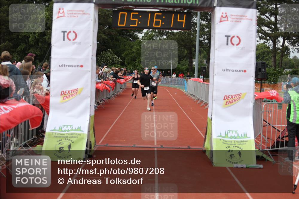 14.06.2026 - 7 Türme Triathlon Andreas Tolksdorf http://msf.ph/oto/9807208 14.06.2026 16:16:13 Ziel 1236, 1283, 1360, 1385, 1461, 1792 meine-sportfotos.de