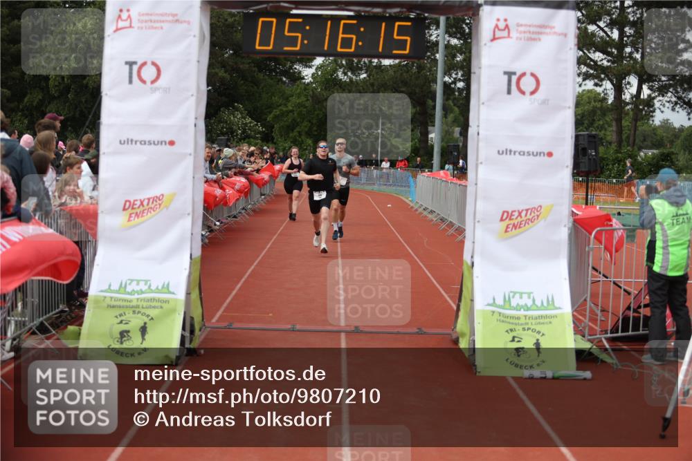 14.06.2026 - 7 Türme Triathlon Andreas Tolksdorf http://msf.ph/oto/9807210 14.06.2026 16:16:14 Ziel 1236, 1283, 1385, 1461, 1732 meine-sportfotos.de