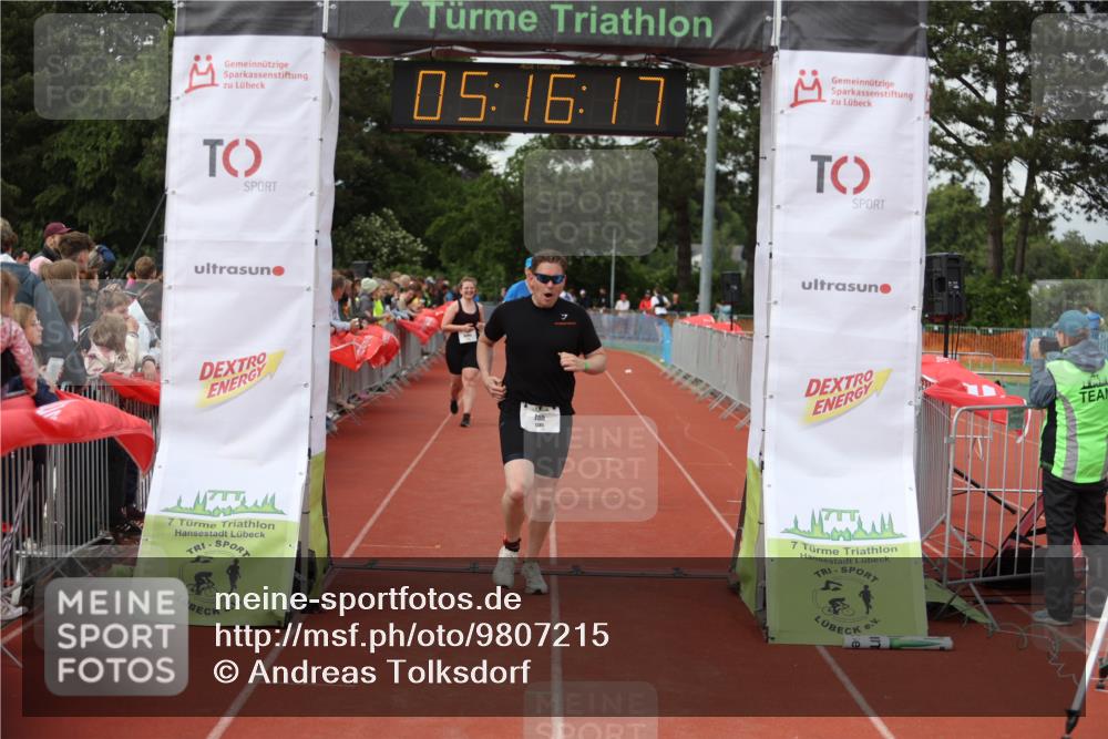 14.06.2026 - 7 Türme Triathlon Andreas Tolksdorf http://msf.ph/oto/9807215 14.06.2026 16:16:16 Ziel 1236, 1283, 1385, 1461, 1732 meine-sportfotos.de