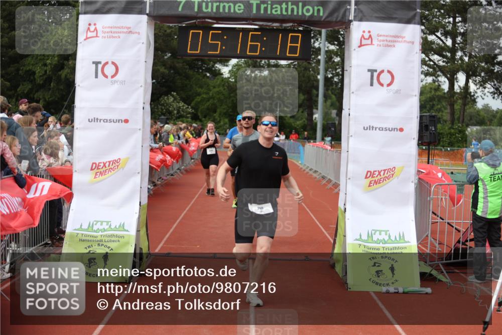 14.06.2026 - 7 Türme Triathlon Andreas Tolksdorf http://msf.ph/oto/9807216 14.06.2026 16:16:17 Ziel 1236, 1283, 1385, 1461, 1732 meine-sportfotos.de