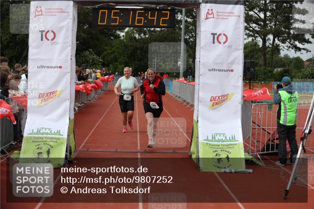 14.06.2026 - 7 Türme Triathlon Andreas Tolksdorf http://msf.ph/oto/9807252 14.06.2026 16:16:41 Ziel 998, 1306, 1333, 1637, 1706, 1753 meine-sportfotos.de