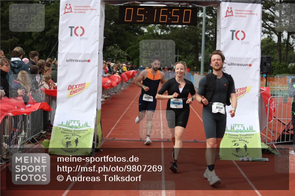 14.06.2026 - 7 Türme Triathlon Andreas Tolksdorf http://msf.ph/oto/9807269 14.06.2026 16:16:49 Ziel 668, 998, 1266, 1306, 1637, 1706, 1753 meine-sportfotos.de