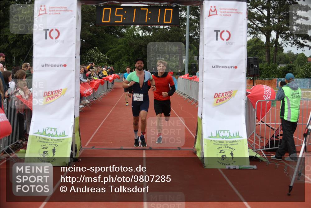 14.06.2026 - 7 Türme Triathlon Andreas Tolksdorf http://msf.ph/oto/9807285 14.06.2026 16:17:09 Ziel 1085, 1217, 1352, 1441 meine-sportfotos.de