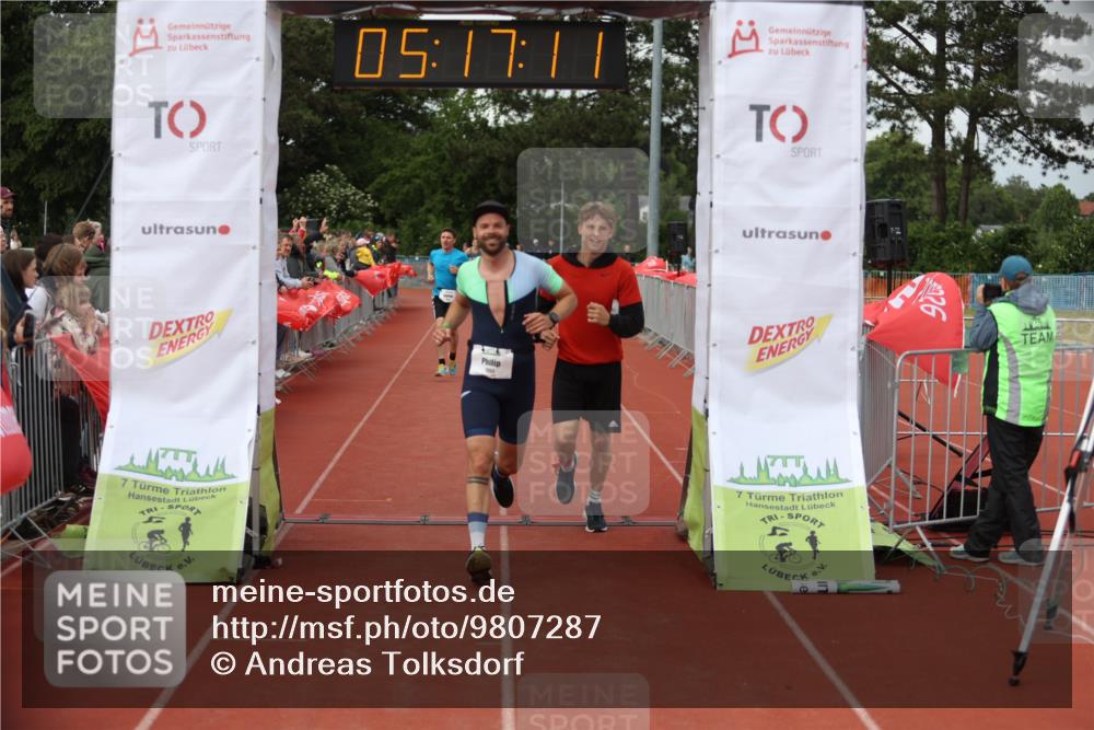 14.06.2026 - 7 Türme Triathlon Andreas Tolksdorf http://msf.ph/oto/9807287 14.06.2026 16:17:09 Ziel 1085, 1217, 1352, 1441 meine-sportfotos.de