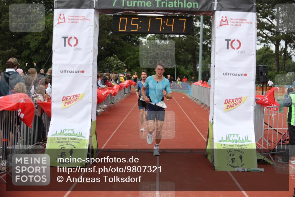 14.06.2026 - 7 Türme Triathlon Andreas Tolksdorf http://msf.ph/oto/9807321 14.06.2026 16:17:46 Ziel 653, 1222, 1372, 1394, 1450 meine-sportfotos.de