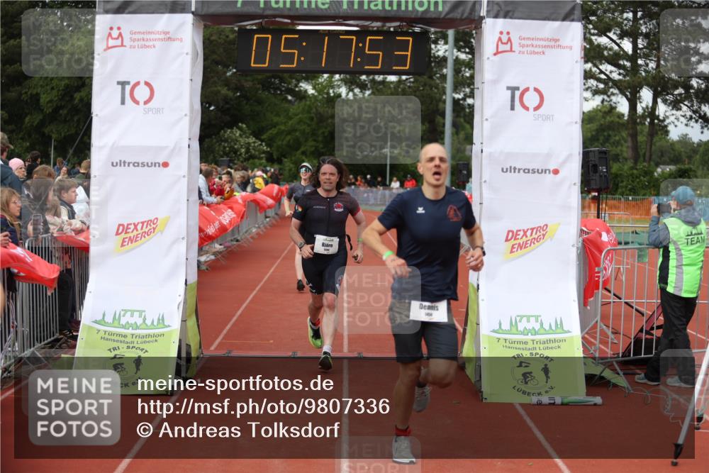 14.06.2026 - 7 Türme Triathlon Andreas Tolksdorf http://msf.ph/oto/9807336 14.06.2026 16:17:52 Ziel 1222, 1372, 1394, 1450, 1465, 1552 meine-sportfotos.de
