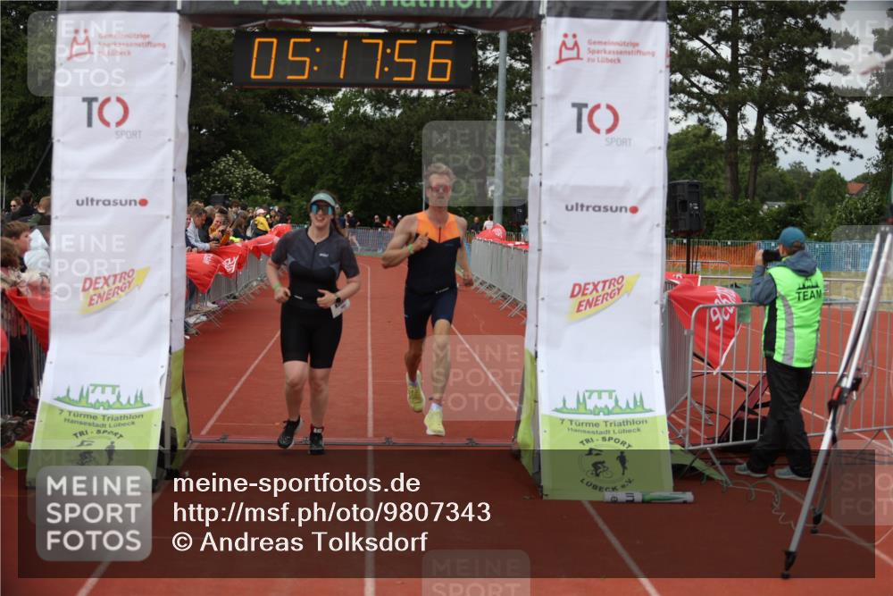 14.06.2026 - 7 Türme Triathlon Andreas Tolksdorf http://msf.ph/oto/9807343 14.06.2026 16:17:55 Ziel 1222, 1332, 1372, 1394, 1450, 1465, 1552 meine-sportfotos.de