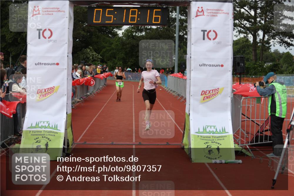 14.06.2026 - 7 Türme Triathlon Andreas Tolksdorf http://msf.ph/oto/9807357 14.06.2026 16:18:15 Ziel 679, 853, 1658 meine-sportfotos.de