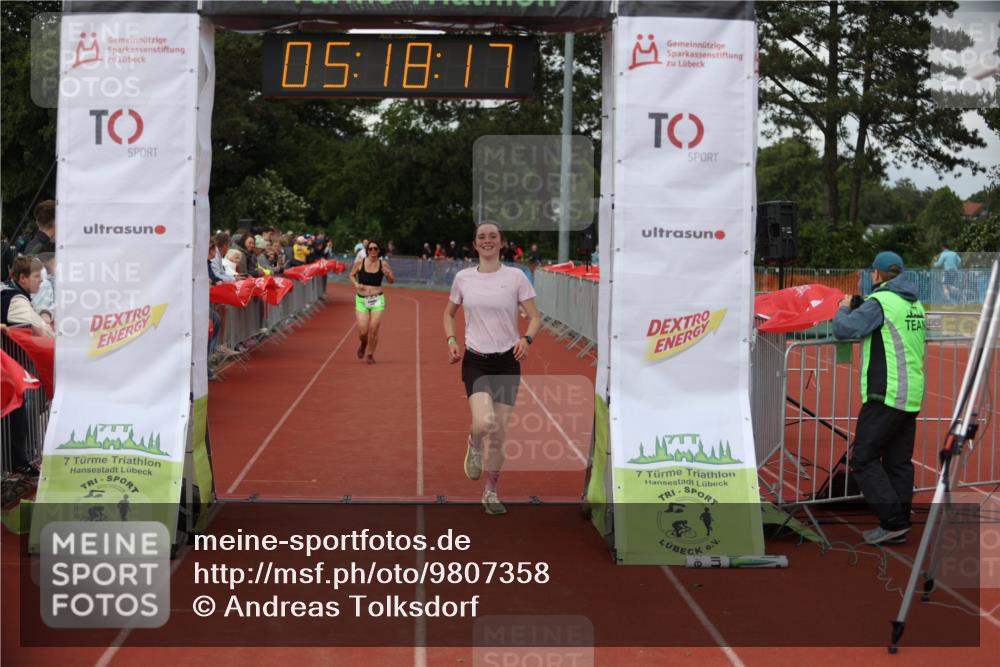 14.06.2026 - 7 Türme Triathlon Andreas Tolksdorf http://msf.ph/oto/9807358 14.06.2026 16:18:16 Ziel 679, 853, 1421, 1658 meine-sportfotos.de