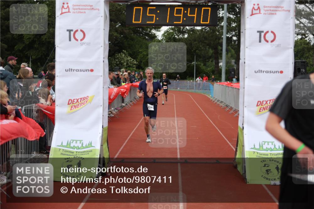 14.06.2026 - 7 Türme Triathlon Andreas Tolksdorf http://msf.ph/oto/9807411 14.06.2026 16:19:39 Ziel 727, 1381, 1387, 1489 meine-sportfotos.de
