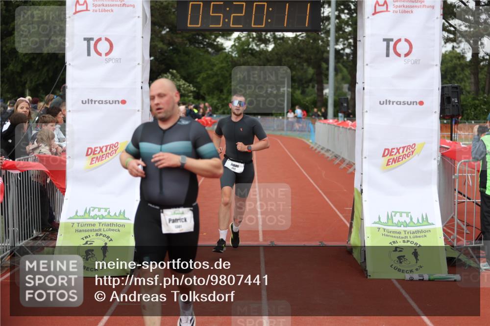 14.06.2026 - 7 Türme Triathlon Andreas Tolksdorf http://msf.ph/oto/9807441 14.06.2026 16:20:10 Ziel 1268, 1301 meine-sportfotos.de