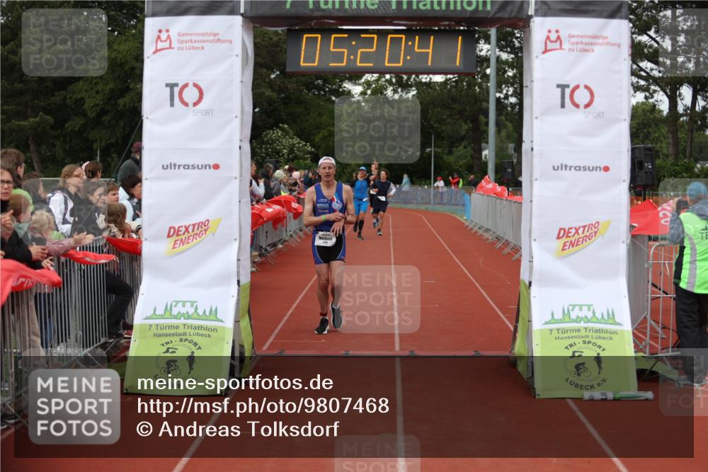 14.06.2026 - 7 Türme Triathlon Andreas Tolksdorf http://msf.ph/oto/9807468 14.06.2026 16:20:39 Ziel 780, 1294, 1388, 1430 meine-sportfotos.de