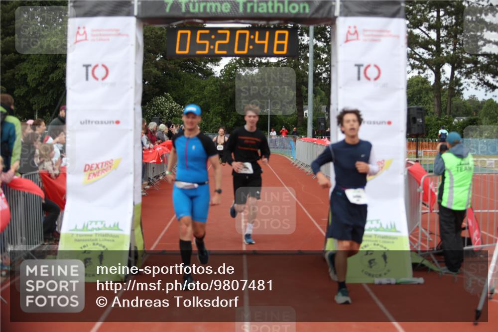 14.06.2026 - 7 Türme Triathlon Andreas Tolksdorf http://msf.ph/oto/9807481 14.06.2026 16:20:47 Ziel 780, 1294, 1313, 1415 meine-sportfotos.de