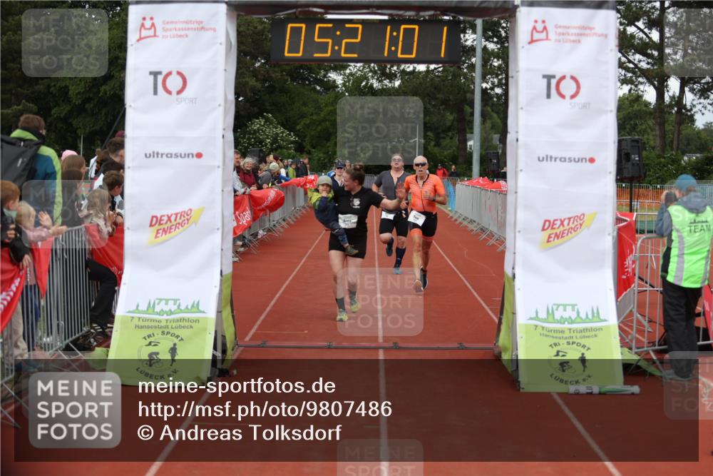 14.06.2026 - 7 Türme Triathlon Andreas Tolksdorf http://msf.ph/oto/9807486 14.06.2026 16:21:00 Ziel 624, 1070, 1330, 1486, 1773 meine-sportfotos.de