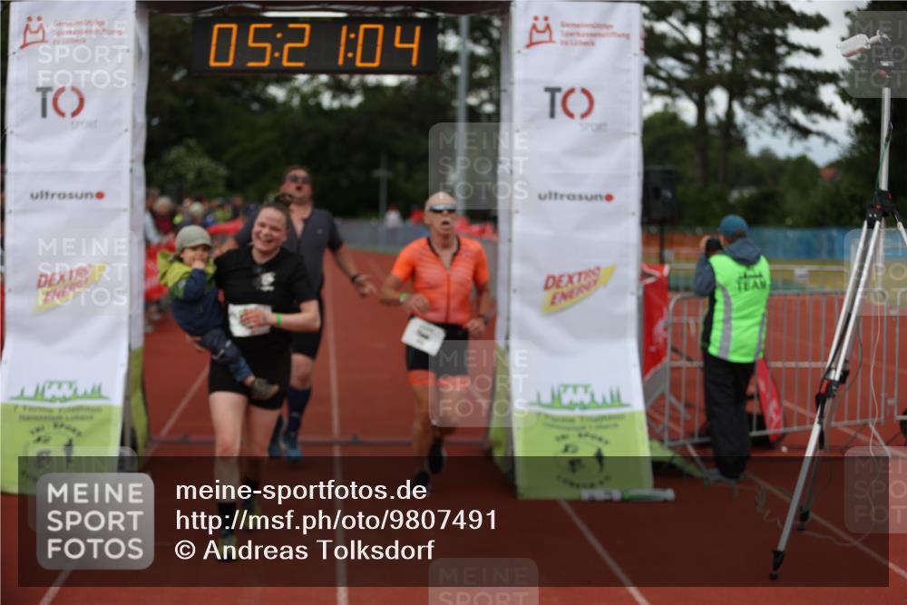 14.06.2026 - 7 Türme Triathlon Andreas Tolksdorf http://msf.ph/oto/9807491 14.06.2026 16:21:03 Ziel 624, 1070, 1330, 1486, 1773 meine-sportfotos.de
