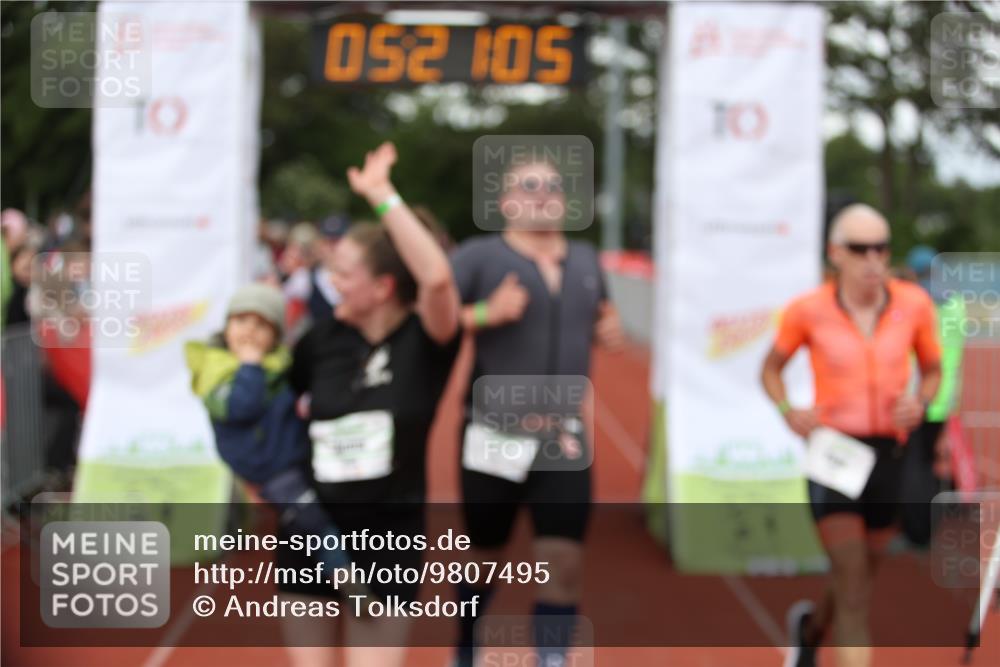 14.06.2026 - 7 Türme Triathlon Andreas Tolksdorf http://msf.ph/oto/9807495 14.06.2026 16:21:04 Ziel 624, 1070, 1330, 1486, 1773 meine-sportfotos.de