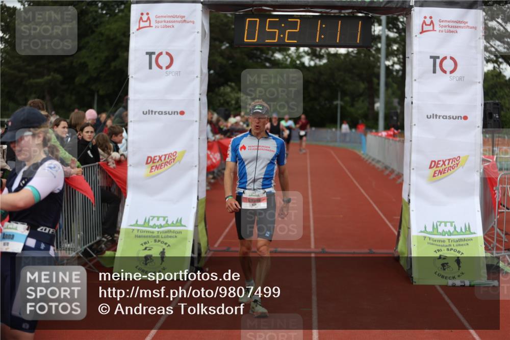 14.06.2026 - 7 Türme Triathlon Andreas Tolksdorf http://msf.ph/oto/9807499 14.06.2026 16:21:10 Ziel 624, 1070, 1330, 1417, 1486 meine-sportfotos.de