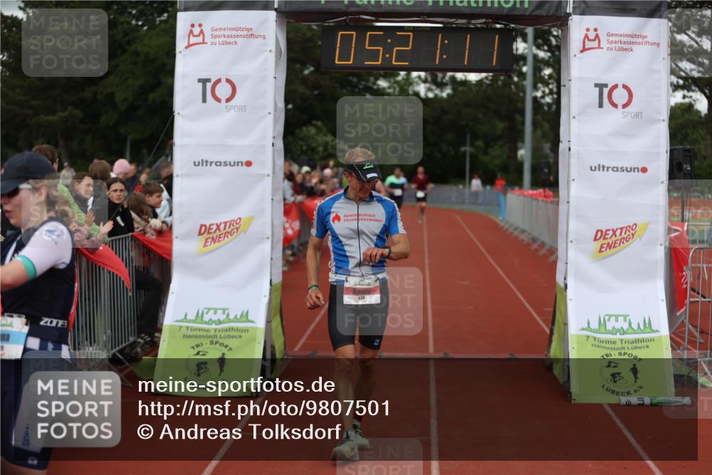 14.06.2026 - 7 Türme Triathlon Andreas Tolksdorf http://msf.ph/oto/9807501 14.06.2026 16:21:10 Ziel 624, 1070, 1330, 1417, 1486 meine-sportfotos.de