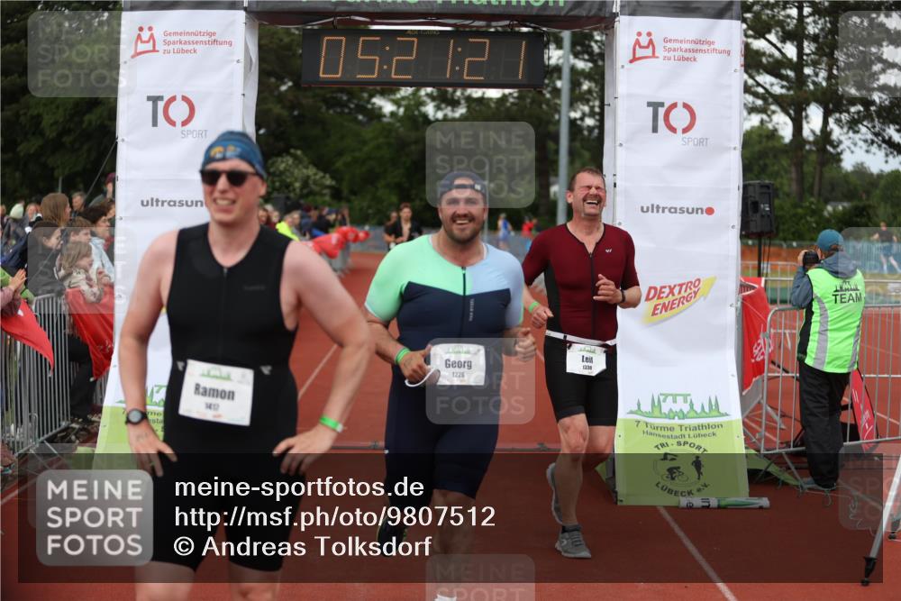 14.06.2026 - 7 Türme Triathlon Andreas Tolksdorf http://msf.ph/oto/9807512 14.06.2026 16:21:20 Ziel 704, 1226, 1338, 1417 meine-sportfotos.de