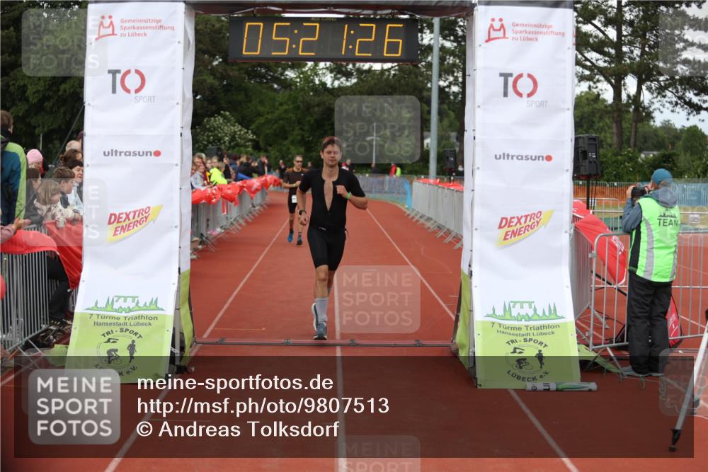 14.06.2026 - 7 Türme Triathlon Andreas Tolksdorf http://msf.ph/oto/9807513 14.06.2026 16:21:24 Ziel 704, 1226, 1228, 1338 meine-sportfotos.de
