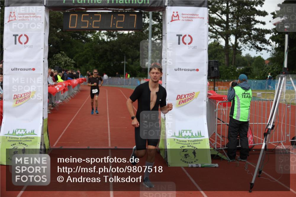 14.06.2026 - 7 Türme Triathlon Andreas Tolksdorf http://msf.ph/oto/9807518 14.06.2026 16:21:26 Ziel 704, 1226, 1228, 1338 meine-sportfotos.de