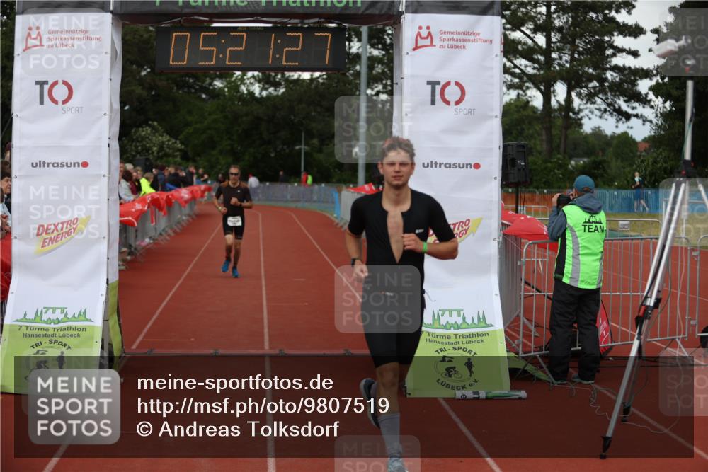 14.06.2026 - 7 Türme Triathlon Andreas Tolksdorf http://msf.ph/oto/9807519 14.06.2026 16:21:26 Ziel 704, 1226, 1228, 1338 meine-sportfotos.de