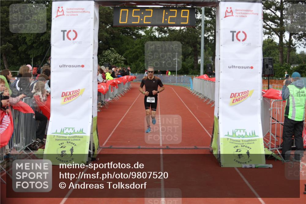 14.06.2026 - 7 Türme Triathlon Andreas Tolksdorf http://msf.ph/oto/9807520 14.06.2026 16:21:28 Ziel 704, 1228 meine-sportfotos.de
