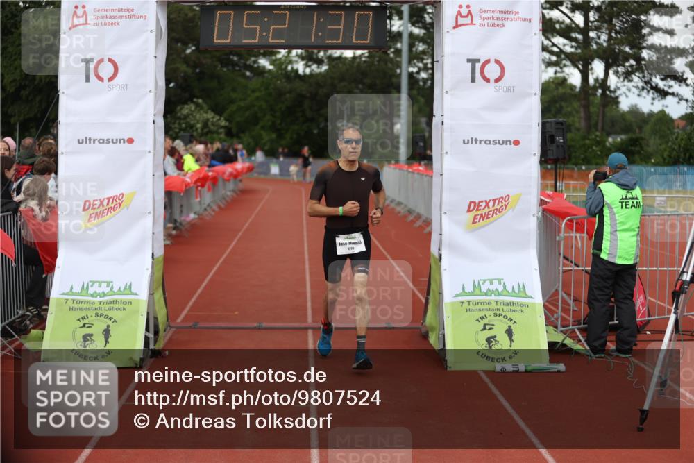 14.06.2026 - 7 Türme Triathlon Andreas Tolksdorf http://msf.ph/oto/9807524 14.06.2026 16:21:29 Ziel 704, 1228 meine-sportfotos.de