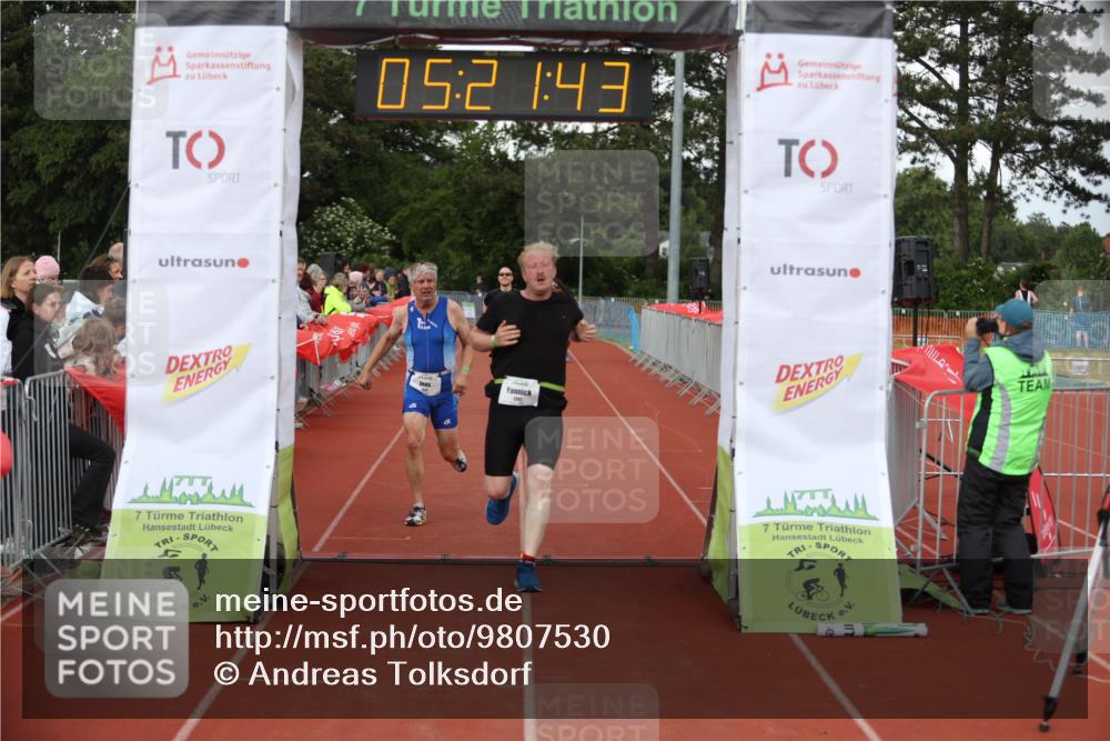 14.06.2026 - 7 Türme Triathlon Andreas Tolksdorf http://msf.ph/oto/9807530 14.06.2026 16:21:41 Ziel 1321, 1357, 1392 meine-sportfotos.de