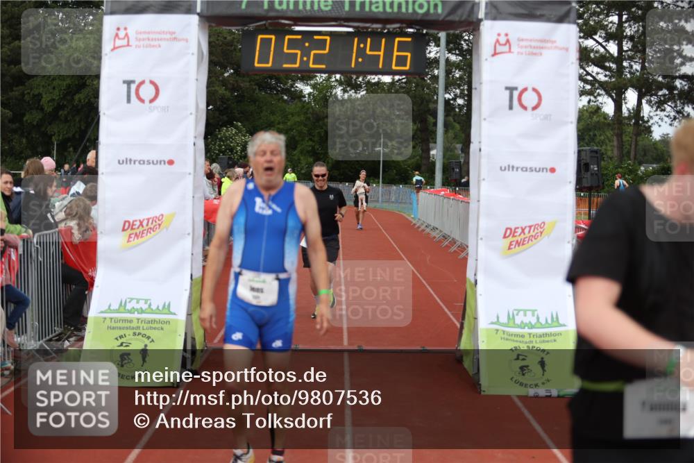 14.06.2026 - 7 Türme Triathlon Andreas Tolksdorf http://msf.ph/oto/9807536 14.06.2026 16:21:44 Ziel 1321, 1357, 1392 meine-sportfotos.de