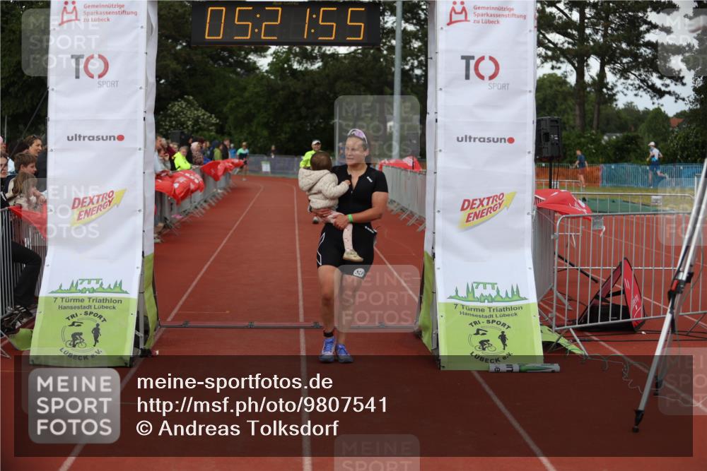 14.06.2026 - 7 Türme Triathlon Andreas Tolksdorf http://msf.ph/oto/9807541 14.06.2026 16:21:54 Ziel 872, 1357, 1390 meine-sportfotos.de