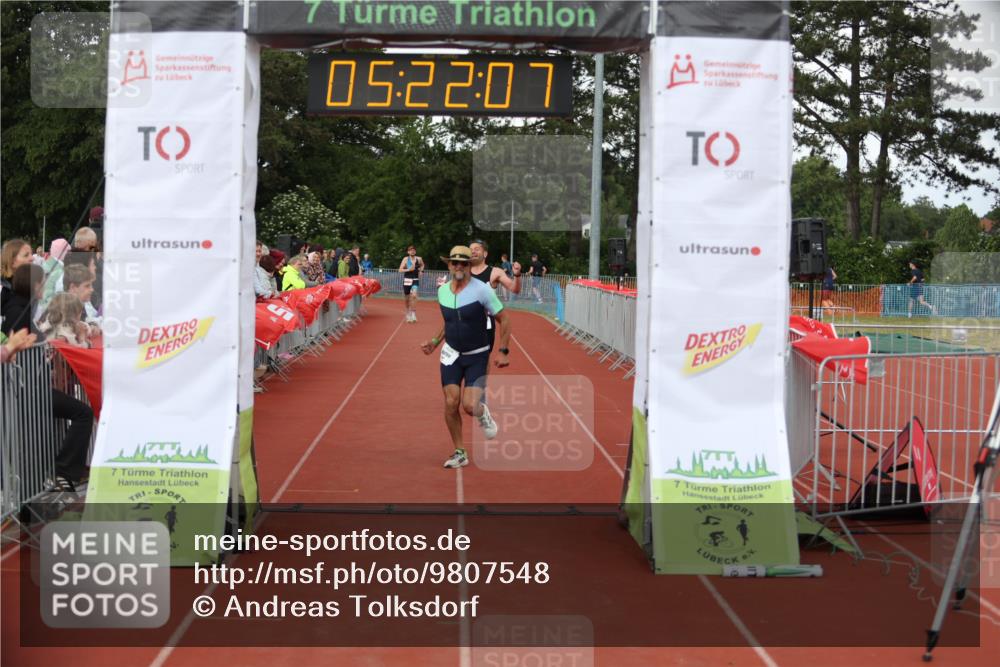 14.06.2026 - 7 Türme Triathlon Andreas Tolksdorf http://msf.ph/oto/9807548 14.06.2026 16:22:05 Ziel 1340, 1350, 1390 meine-sportfotos.de