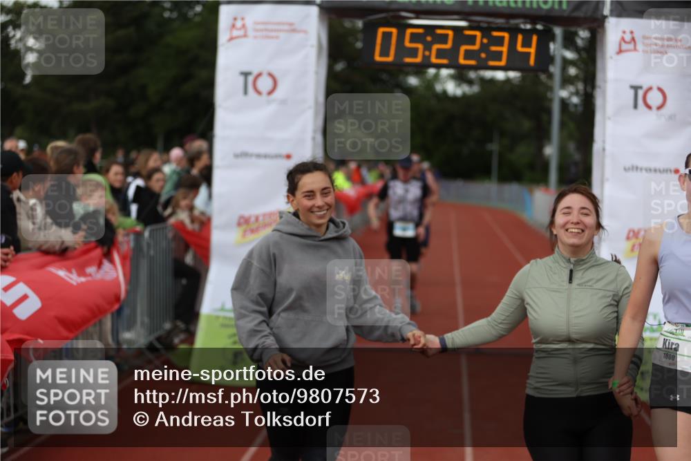 14.06.2026 - 7 Türme Triathlon Andreas Tolksdorf http://msf.ph/oto/9807573 14.06.2026 16:22:33 Ziel 819, 939, 1366, 1800 meine-sportfotos.de