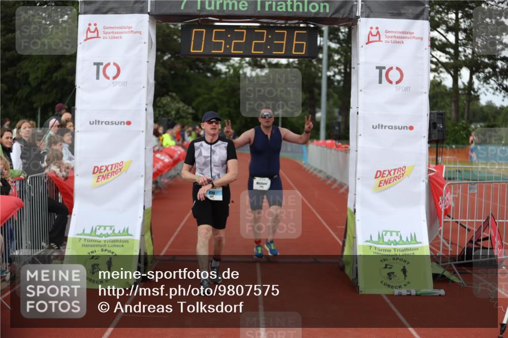 14.06.2026 - 7 Türme Triathlon Andreas Tolksdorf http://msf.ph/oto/9807575 14.06.2026 16:22:35 Ziel 819, 874, 939, 1366, 1800 meine-sportfotos.de