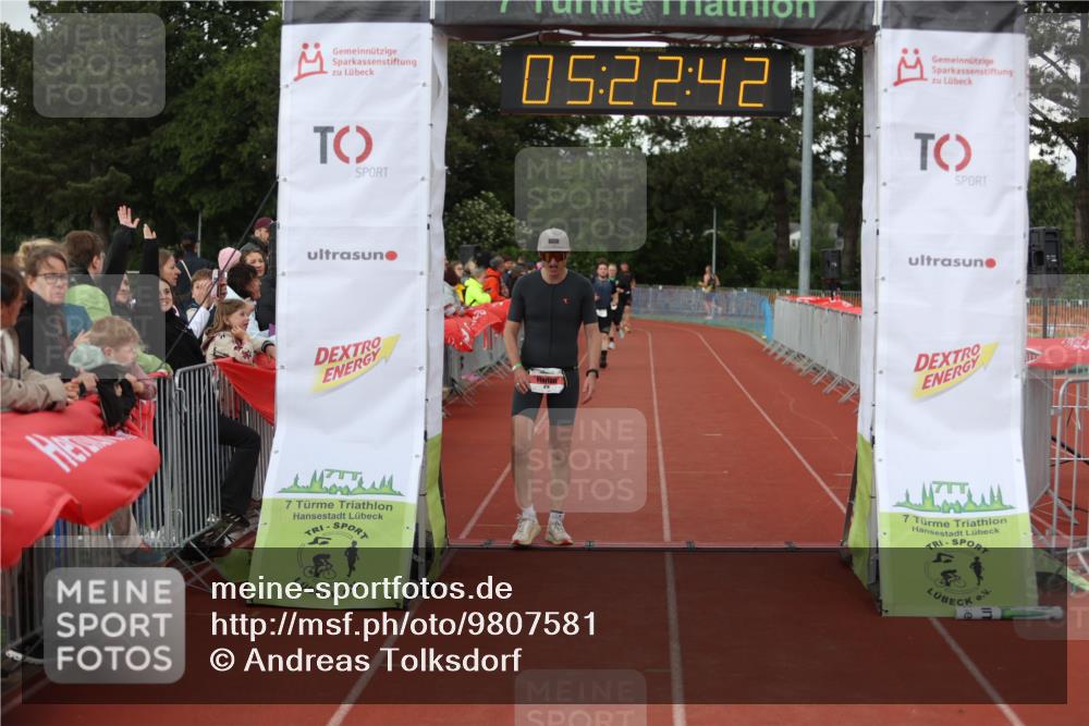 14.06.2026 - 7 Türme Triathlon Andreas Tolksdorf http://msf.ph/oto/9807581 14.06.2026 16:22:41 Ziel 874, 939, 1261, 1366 meine-sportfotos.de