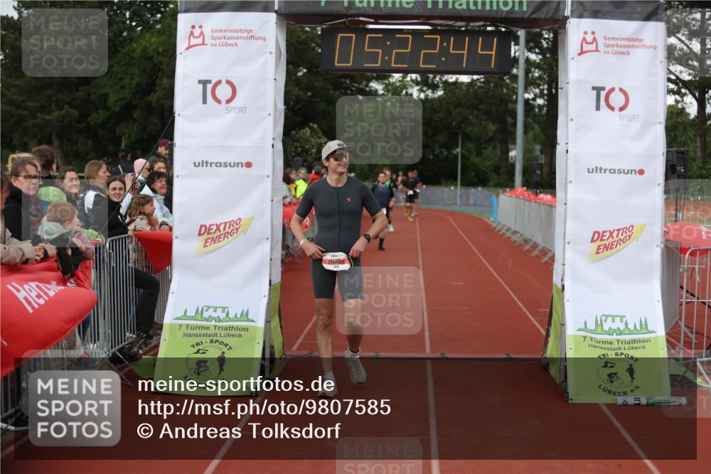 14.06.2026 - 7 Türme Triathlon Andreas Tolksdorf http://msf.ph/oto/9807585 14.06.2026 16:22:42 Ziel 874, 939, 1261, 1366, 1487 meine-sportfotos.de