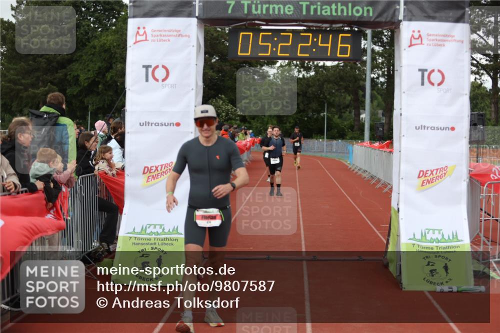 14.06.2026 - 7 Türme Triathlon Andreas Tolksdorf http://msf.ph/oto/9807587 14.06.2026 16:22:44 Ziel 874, 1261, 1316, 1366, 1446, 1487 meine-sportfotos.de