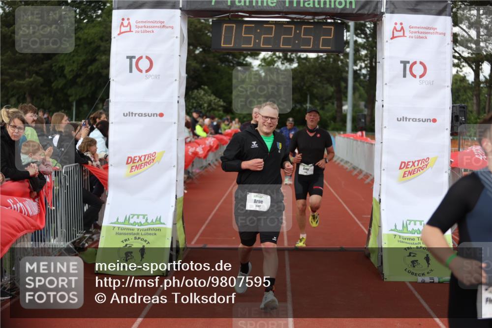 14.06.2026 - 7 Türme Triathlon Andreas Tolksdorf http://msf.ph/oto/9807595 14.06.2026 16:22:50 Ziel 874, 1261, 1316, 1422, 1446, 1487 meine-sportfotos.de