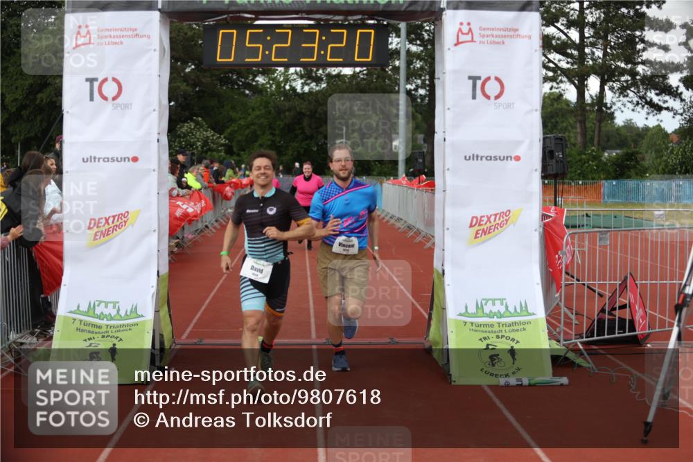 14.06.2026 - 7 Türme Triathlon Andreas Tolksdorf http://msf.ph/oto/9807618 14.06.2026 16:23:19 Ziel 1426, 1434, 1784 meine-sportfotos.de