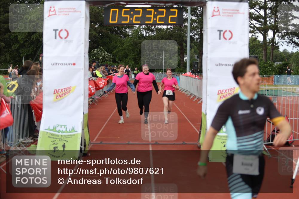 14.06.2026 - 7 Türme Triathlon Andreas Tolksdorf http://msf.ph/oto/9807621 14.06.2026 16:23:21 Ziel 1426, 1434, 1784 meine-sportfotos.de