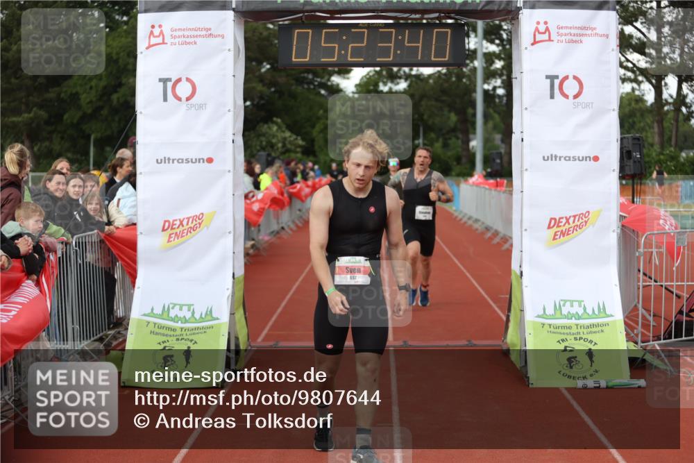 14.06.2026 - 7 Türme Triathlon Andreas Tolksdorf http://msf.ph/oto/9807644 14.06.2026 16:23:39 Ziel 697, 1205, 1267, 1339, 1345, 1356, 1420 meine-sportfotos.de