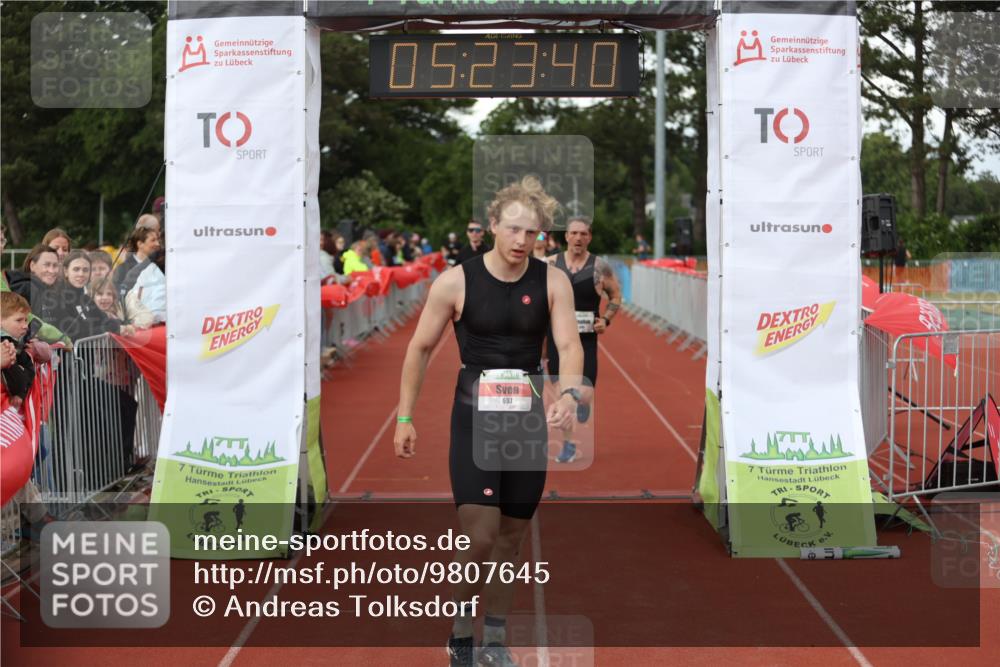 14.06.2026 - 7 Türme Triathlon Andreas Tolksdorf http://msf.ph/oto/9807645 14.06.2026 16:23:39 Ziel 697, 1205, 1267, 1339, 1345, 1356, 1420 meine-sportfotos.de