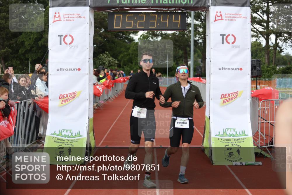 14.06.2026 - 7 Türme Triathlon Andreas Tolksdorf http://msf.ph/oto/9807651 14.06.2026 16:23:43 Ziel 697, 1205, 1345, 1420 meine-sportfotos.de