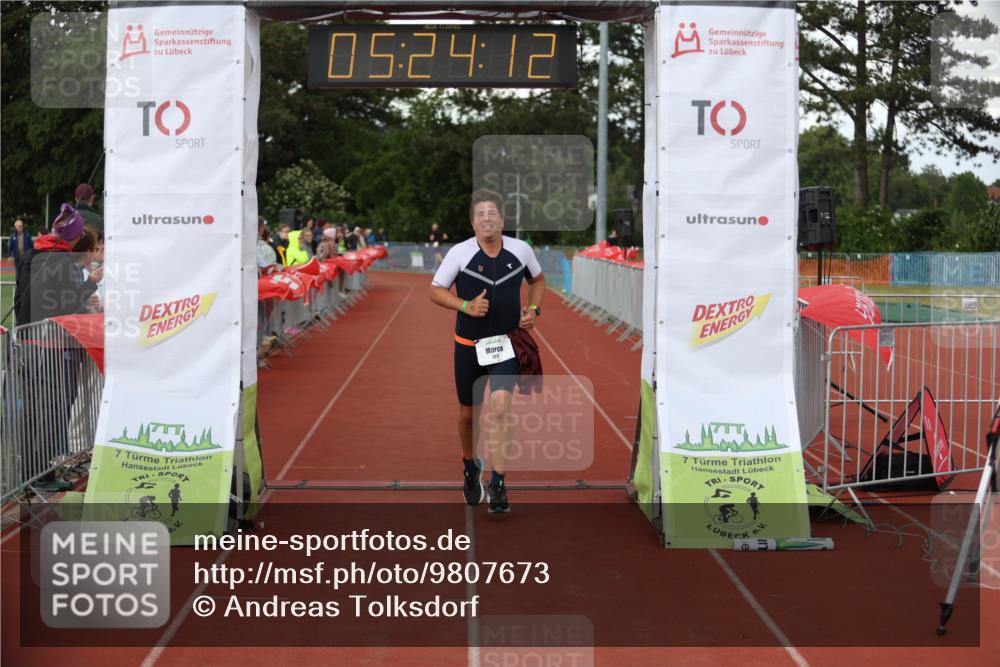 14.06.2026 - 7 Türme Triathlon Andreas Tolksdorf http://msf.ph/oto/9807673 14.06.2026 16:24:11 Ziel 601, 1277, 1453 meine-sportfotos.de